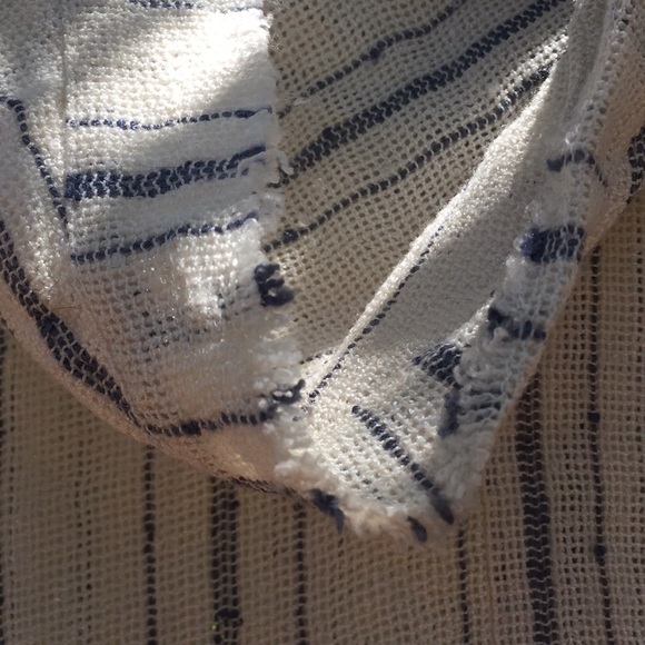 Free People Sweater - Picture 4 of 6